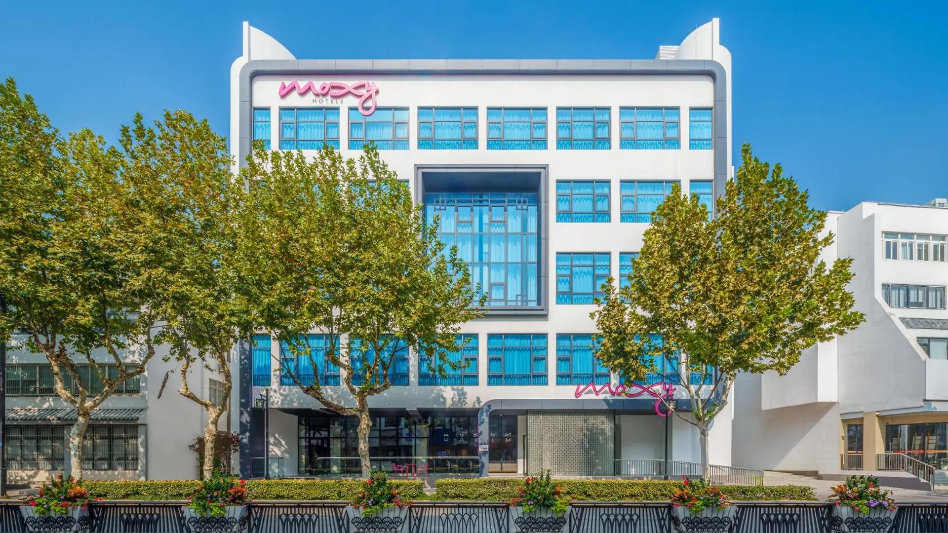 Moxy Suzhou City Centre