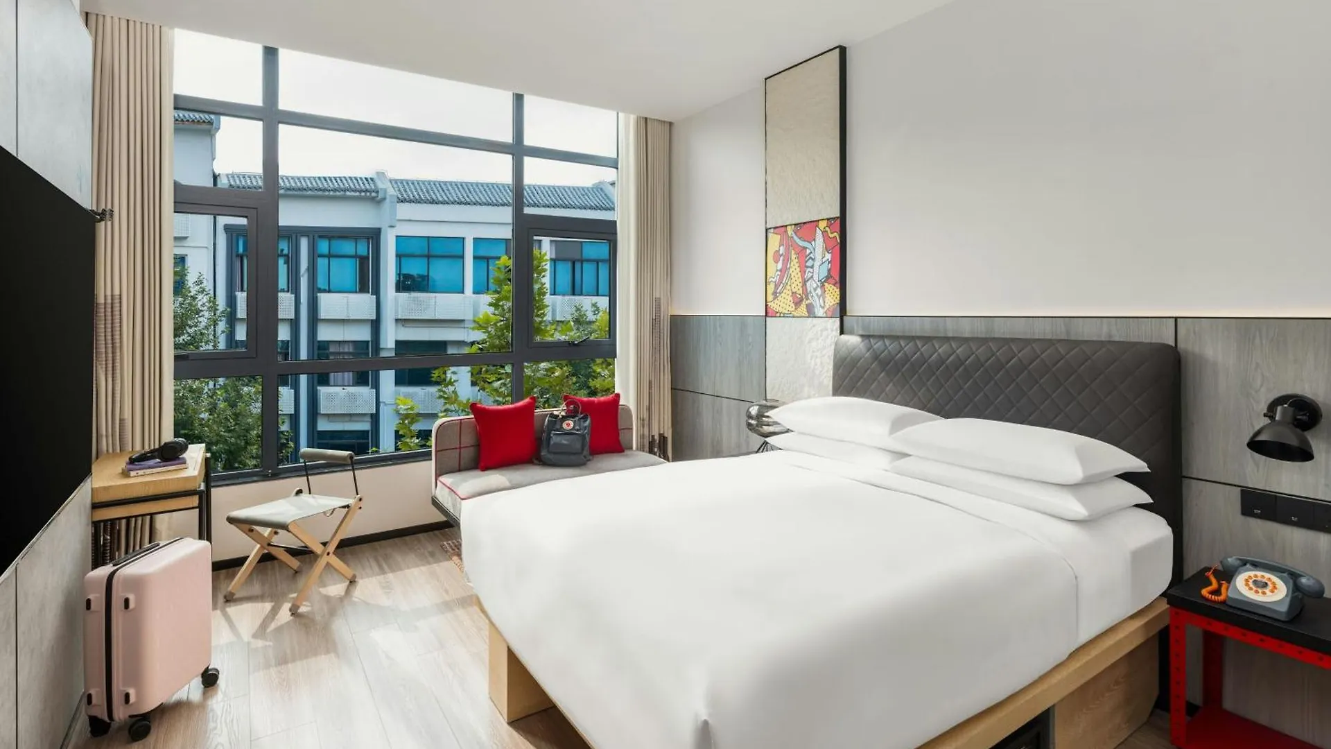 Moxy Suzhou City Centre Отель Сучжоу